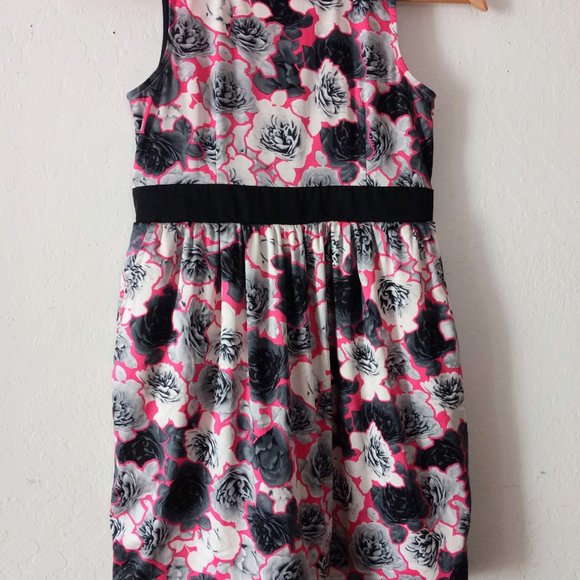 Juicy Couture GUC Girls Midi Dress Size 12 Black & Dark Pink - Picture 3 of 10